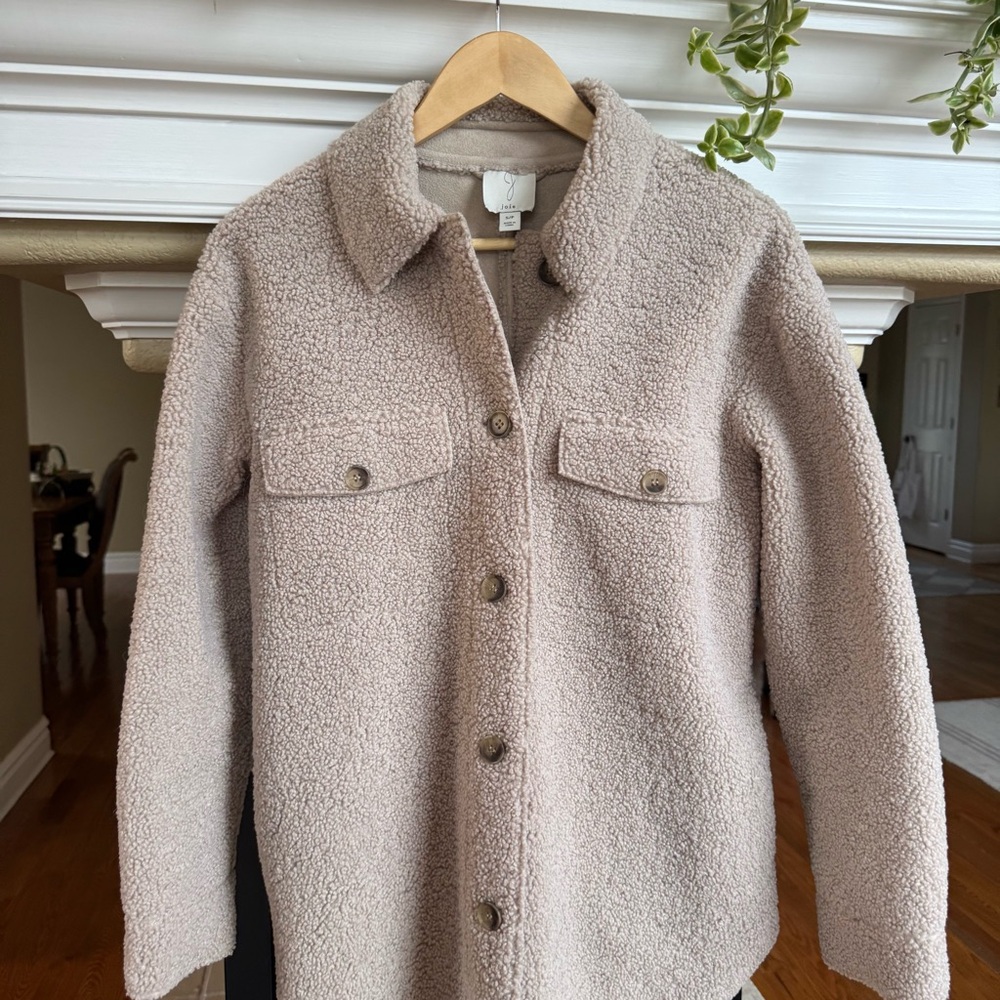 Joie Teddy Bear SHerpa Oversized Shacket Size Small - Picture 3 of 6
